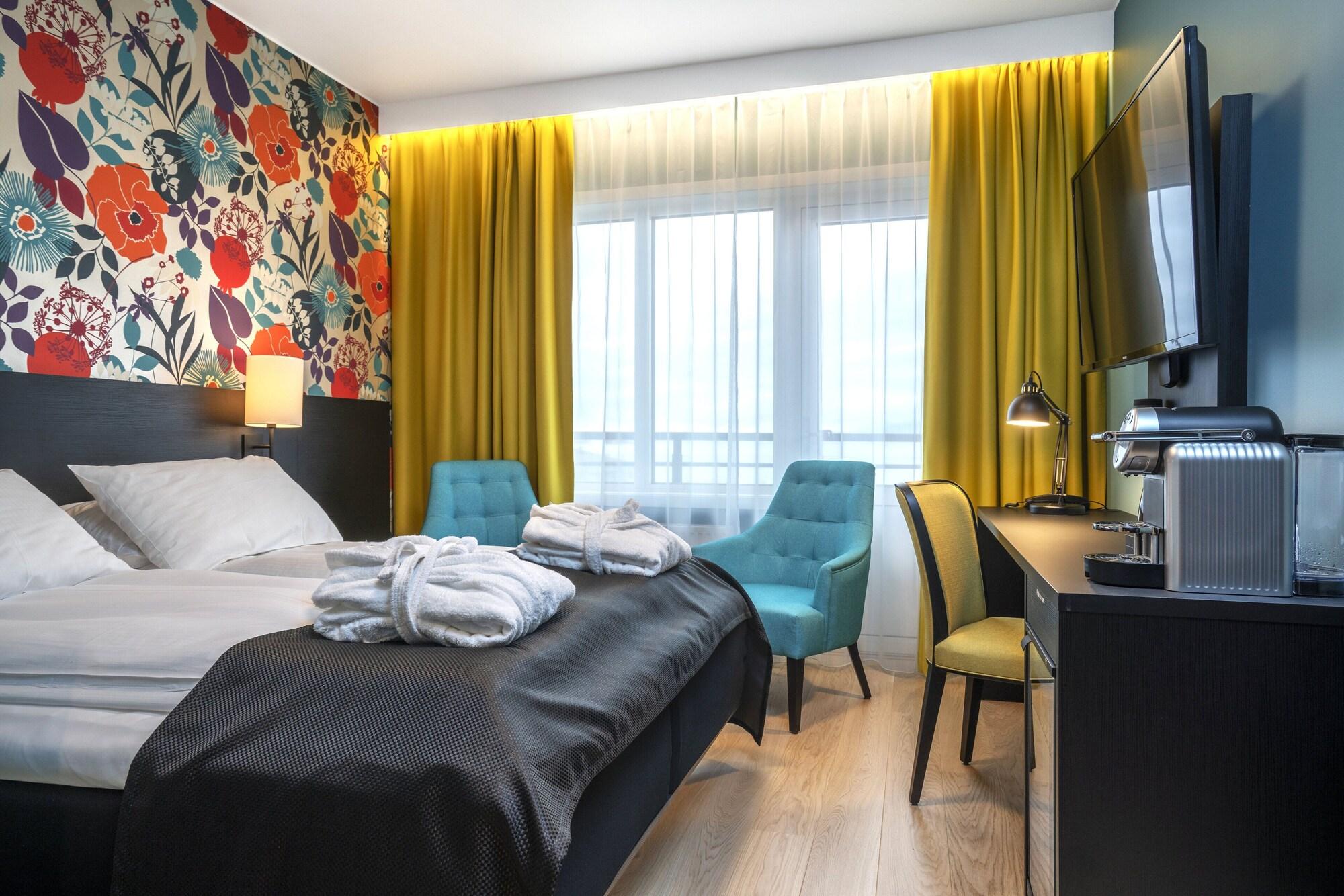 Thon Hotel Harstad Exterior photo